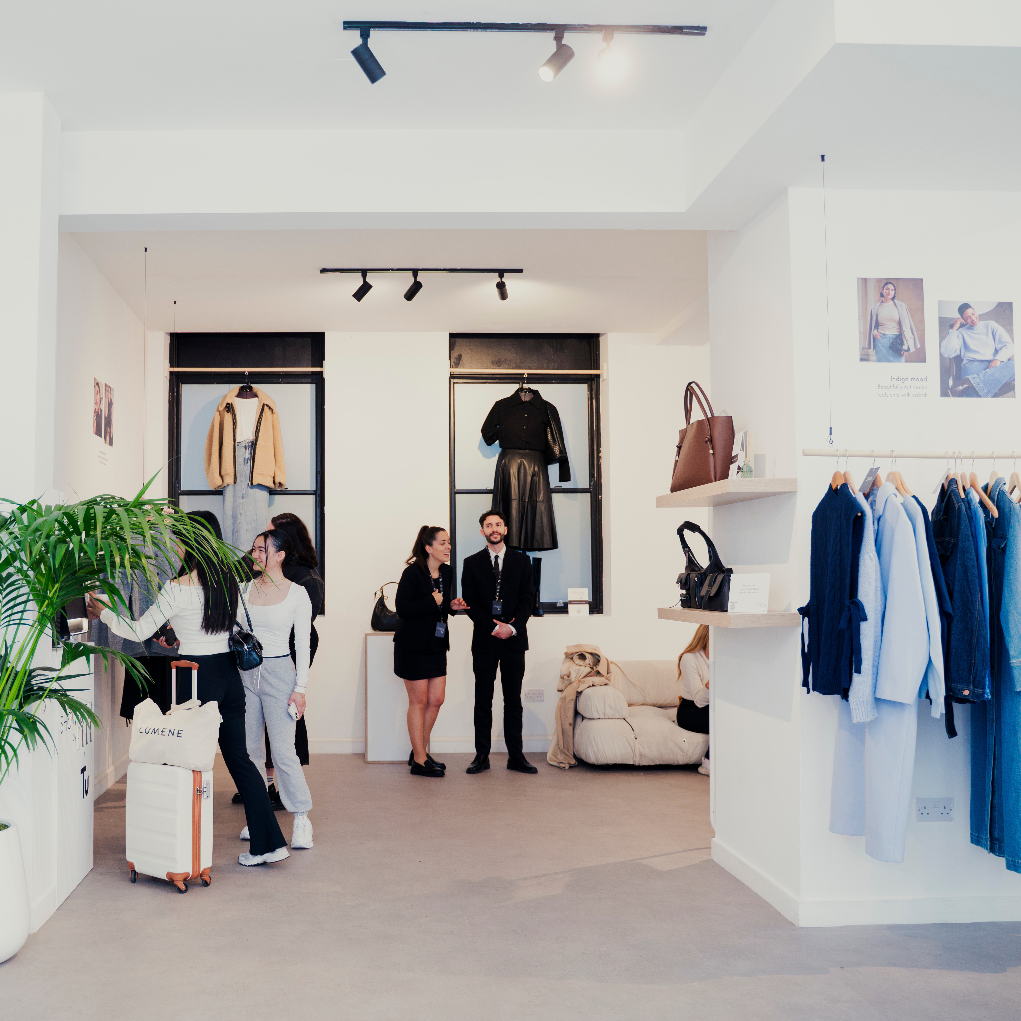 Elle X TU People in Showroom